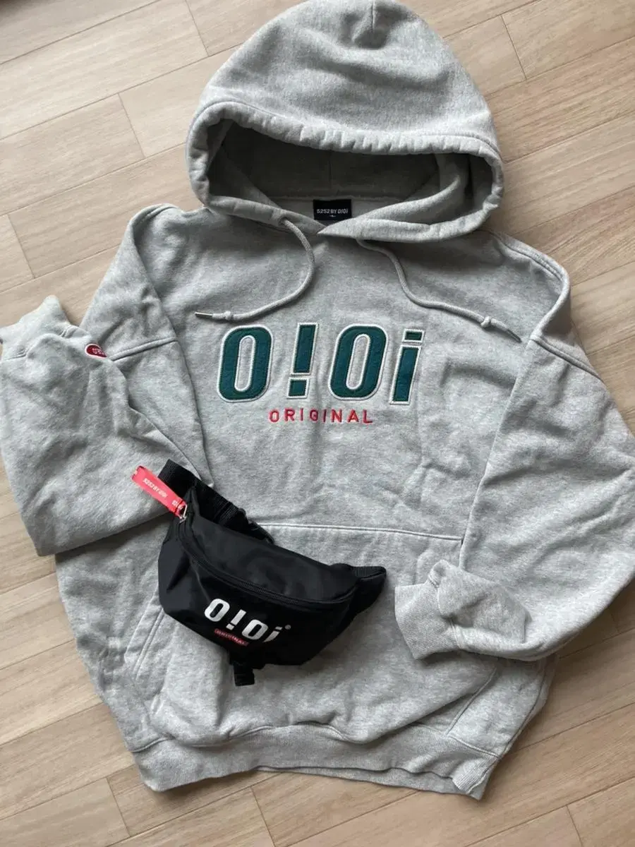 OiOi Hoodie + Hip Sack Set