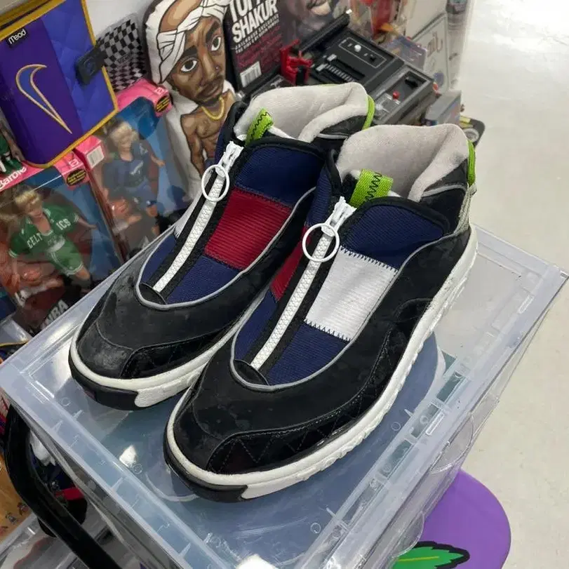 90s tommy hilfiger shoes 타미힐피거