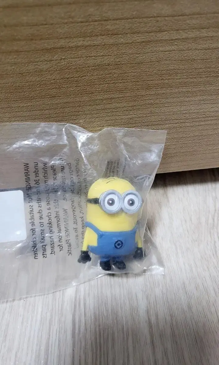 Minions Authentic Figures