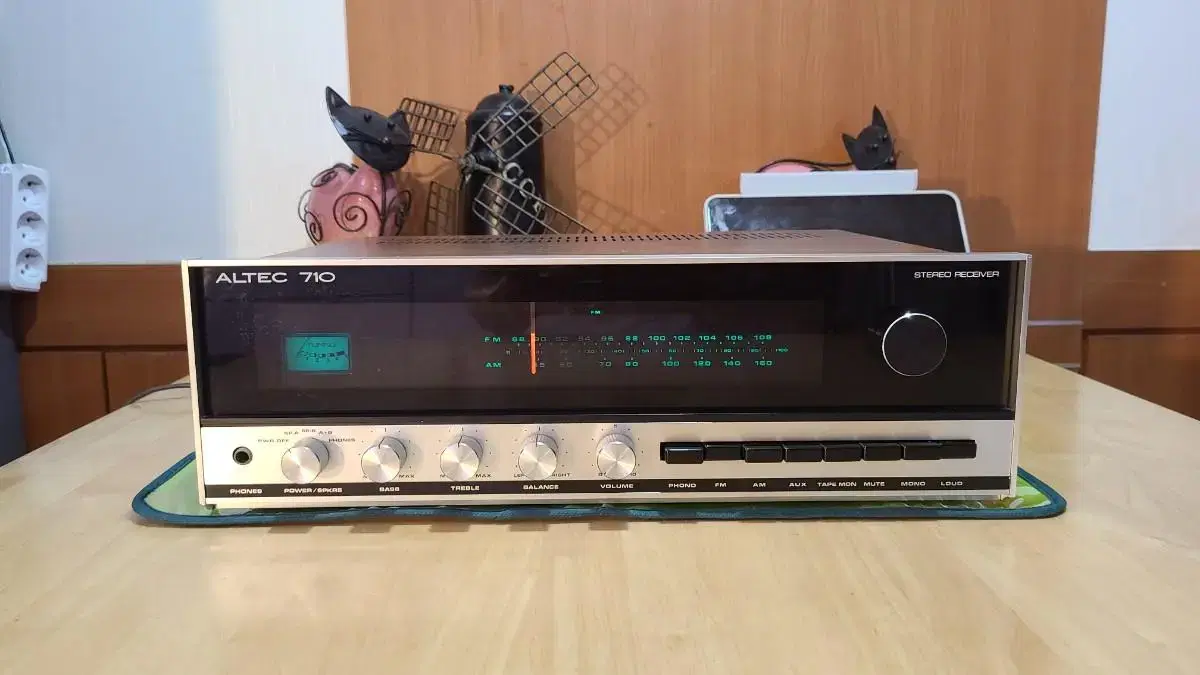 ALTEC 710A RECEIVER