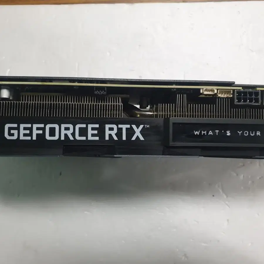 갤럭시ex rtx3070 3팬 그래픽카드 팝니다.