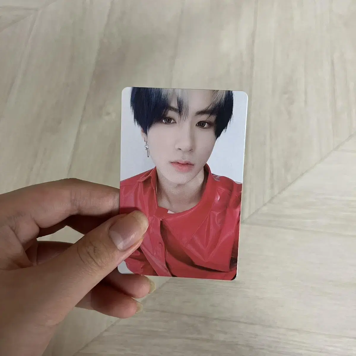 The Boyz eric Ballcap Photocard