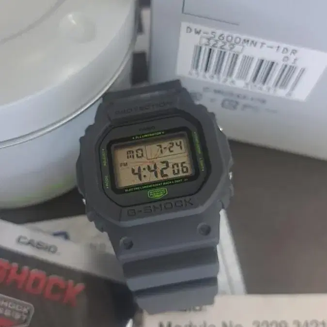 지샥시계 GA-5600MNT-1DR