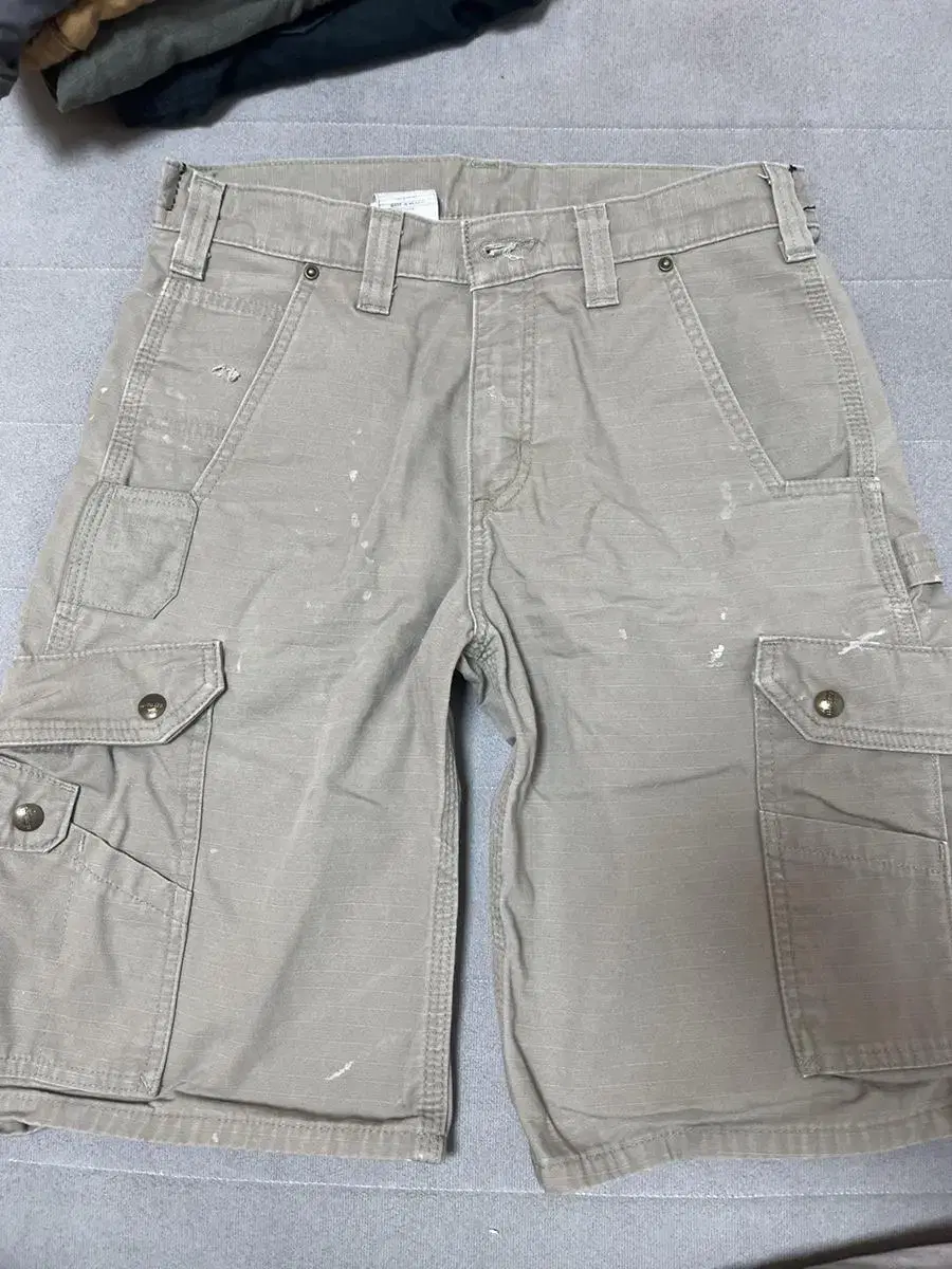 Calhart Workshorts size 30