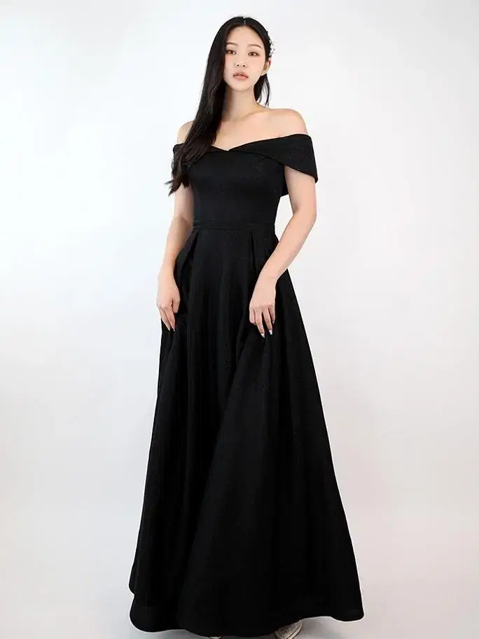 Black evening dress (for wedding photos)