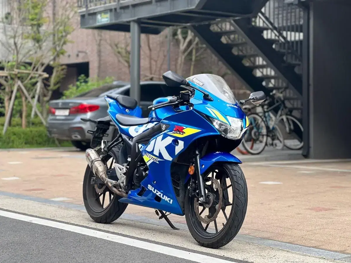 스즈키gsx-r125. 2020년형 모델 아크라 구변완료 판매합니다