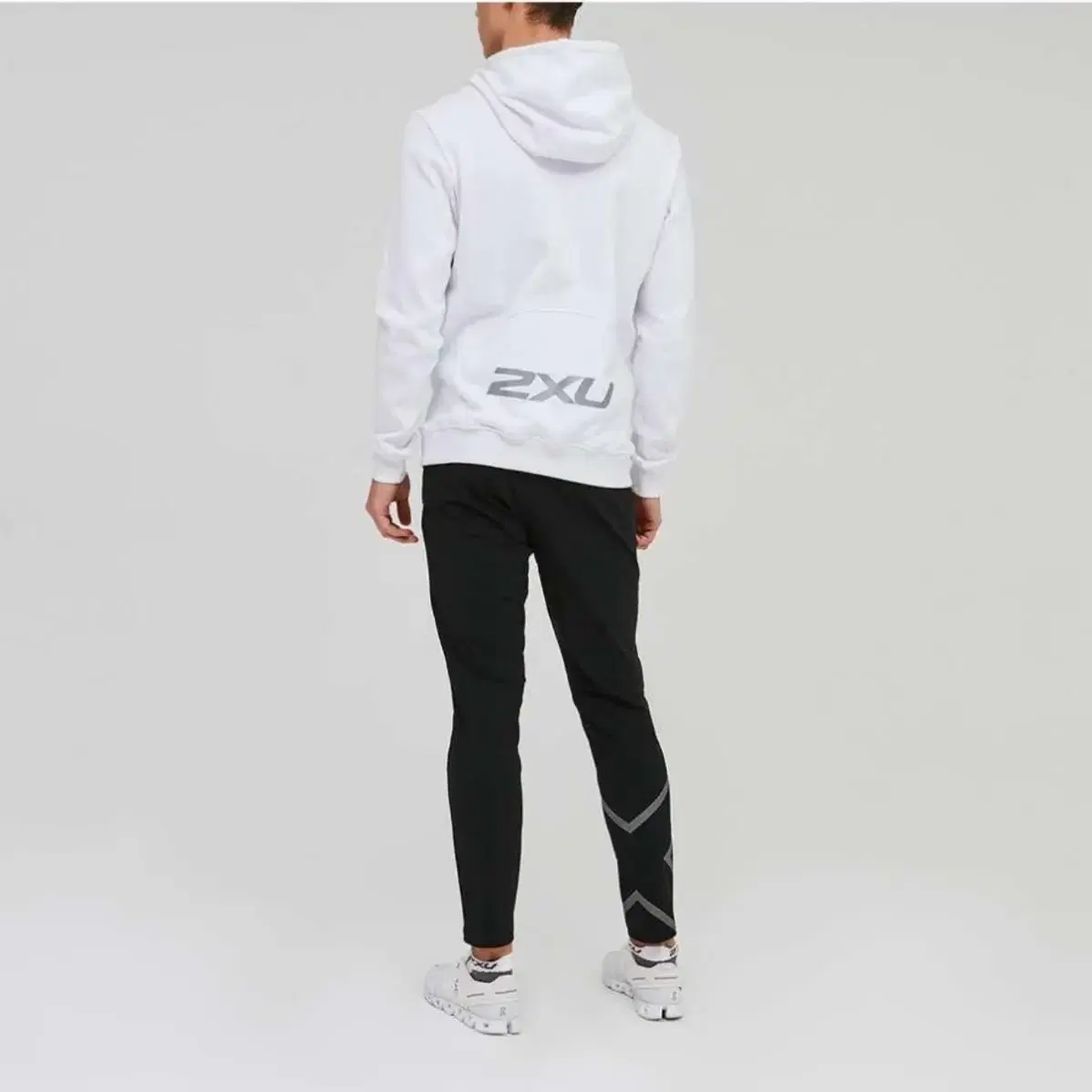 2XU 라이딩 후드 하프짚업 105