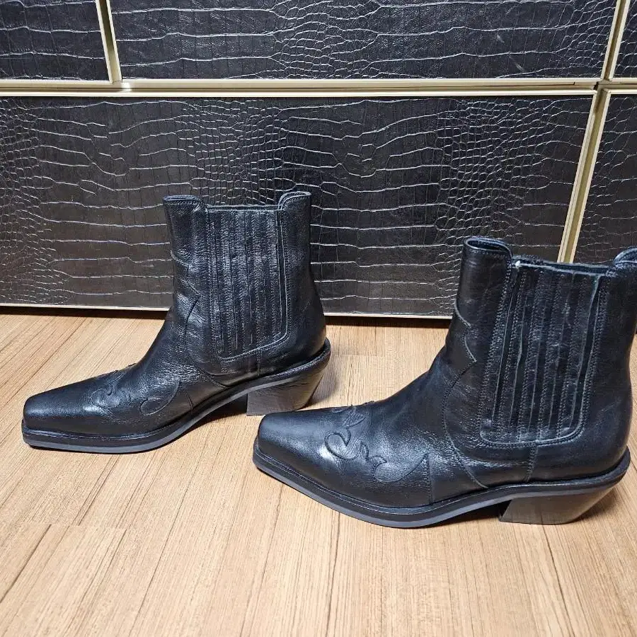 [260]yuji CELIA WESTERN BOOT