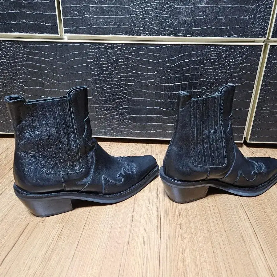 [260]yuji CELIA WESTERN BOOT