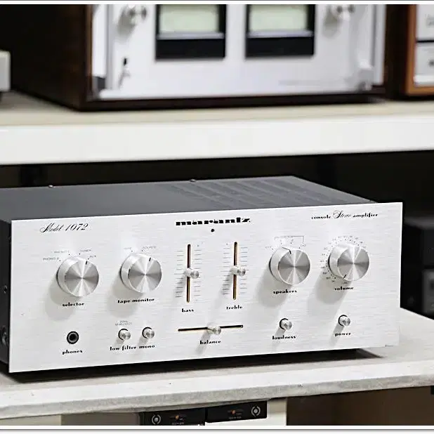 마란츠(MARANTZ) A급 아날로그 인티앰프 모델 1072