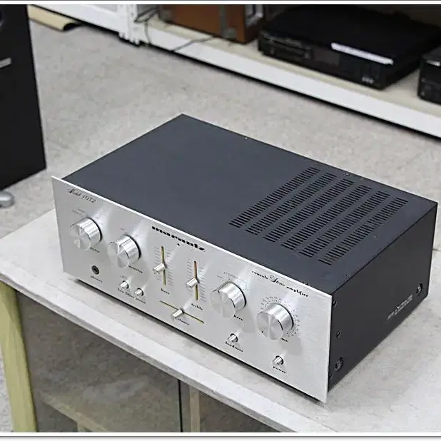 마란츠(MARANTZ) A급 아날로그 인티앰프 모델 1072