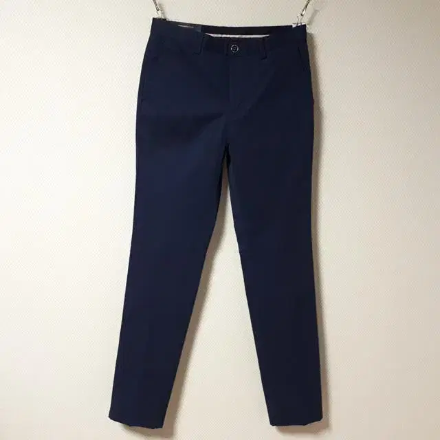 30/OLZEN Navy Standard Fit Pants/30-634