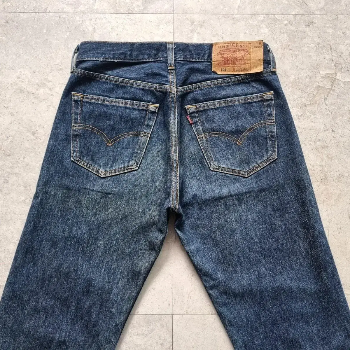 90's USA Levis 501 [32/32]