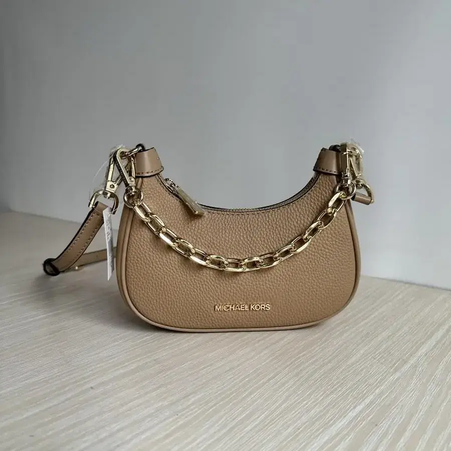 Michael kors 2023RHEA ZIP 코라 라지 레더. 호보백