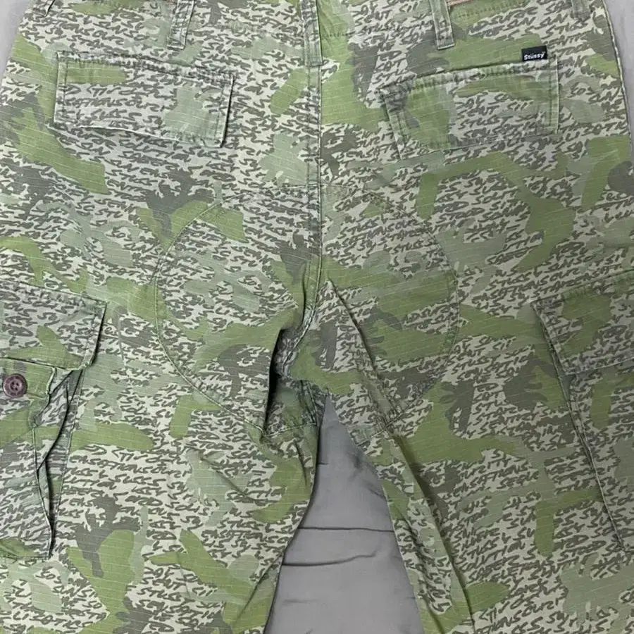 Stussy camoflage cargo pants