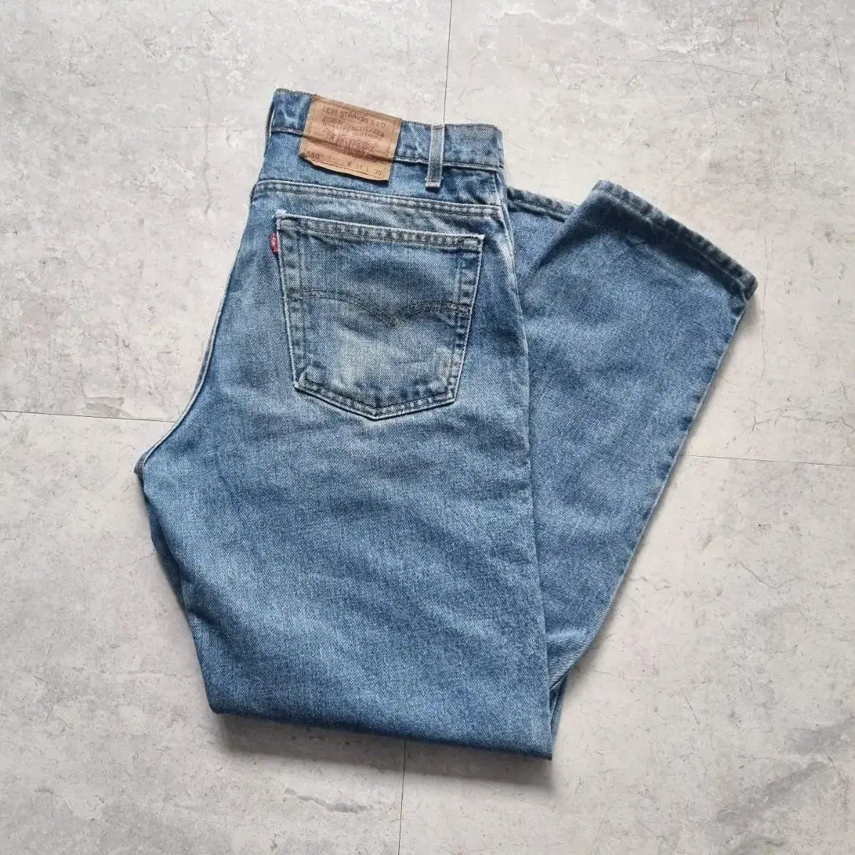 90's USA Levis 550 Relaxed Fit