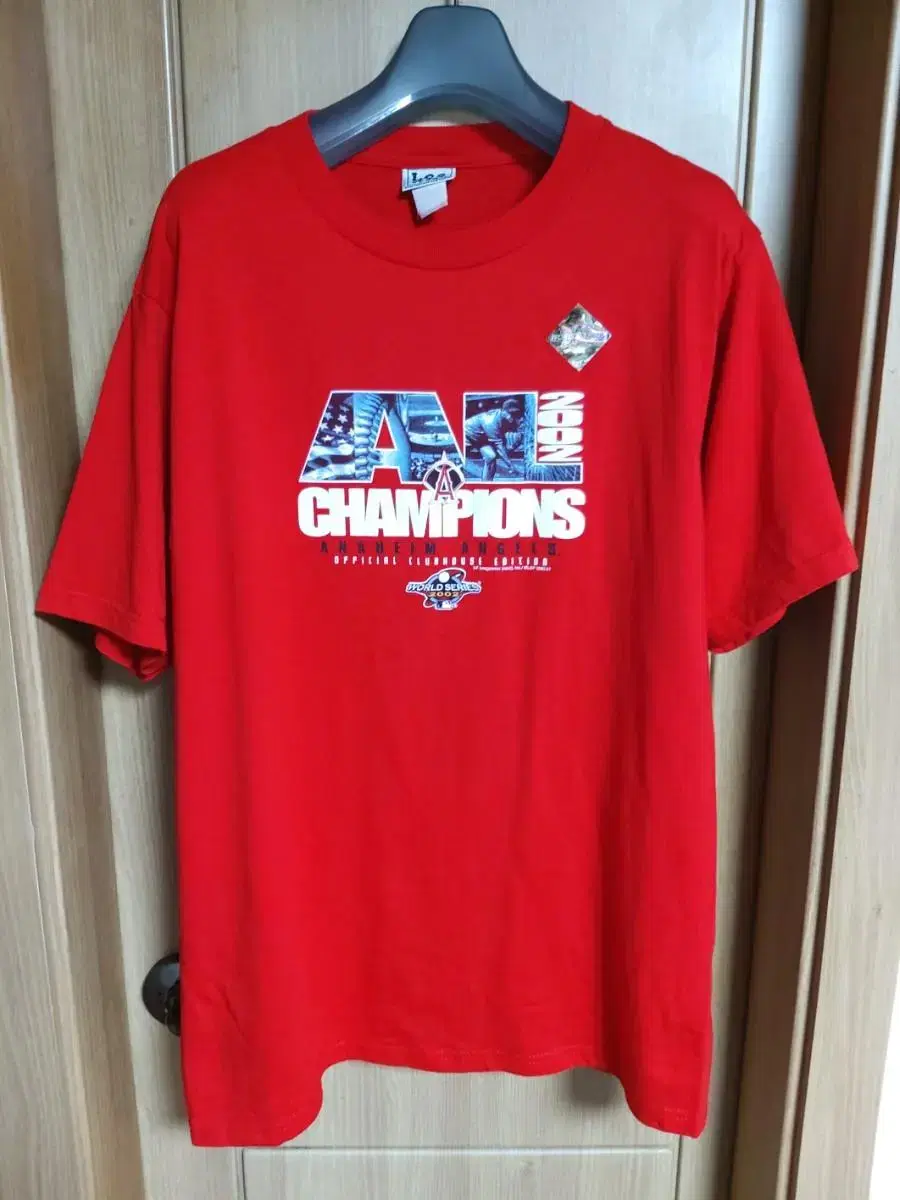 Lee 2002 World Series Commemorative Tee L