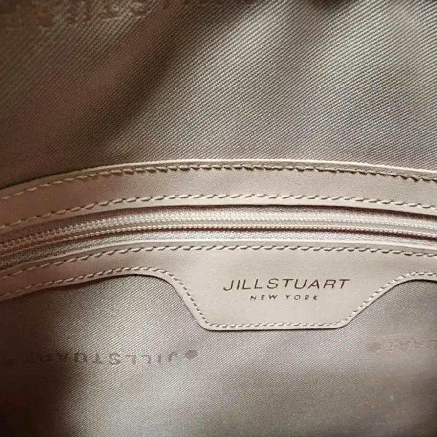 (22)질스튜어트 로젤라 클러치백(JILLSTUART)