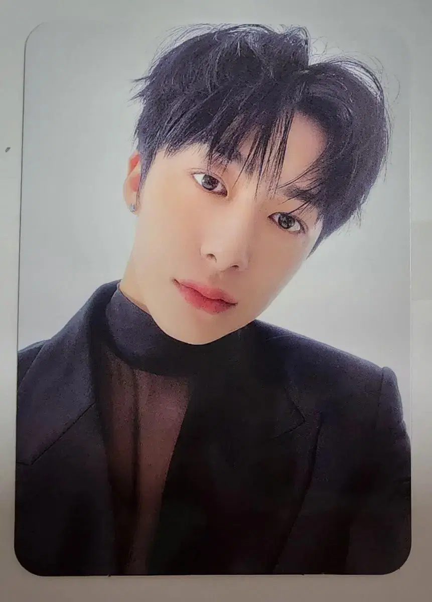 SHOWU & HYUNGWON THE UNSEEN hyungwon photocard