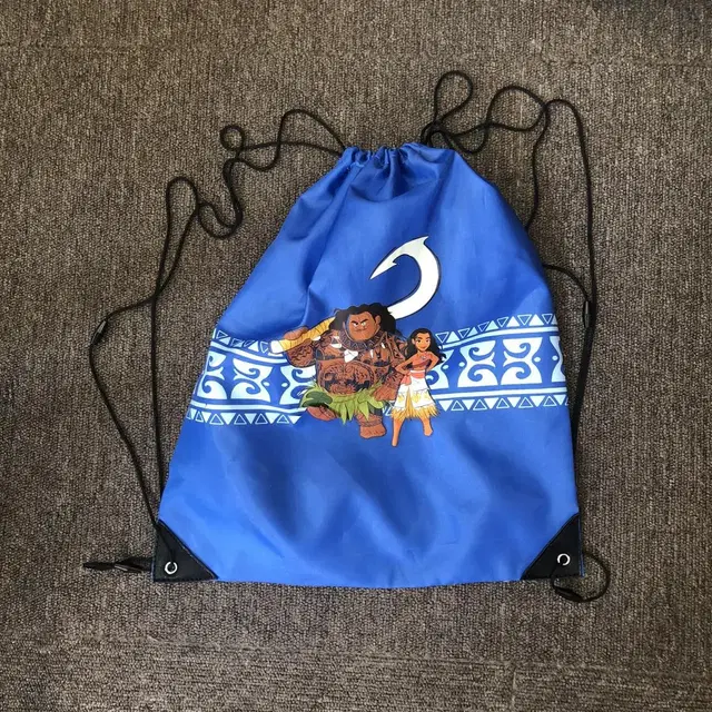 Vintage Disney blue strap bag