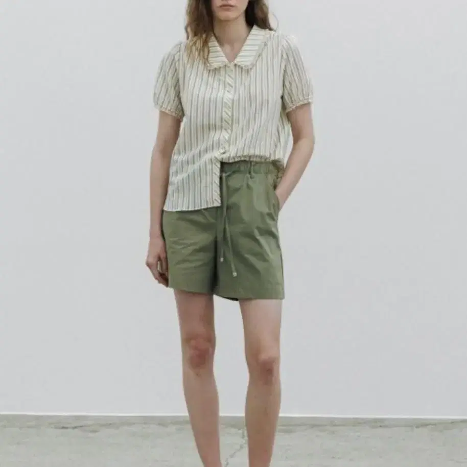 시엔느 String Matt shorts Khaki S