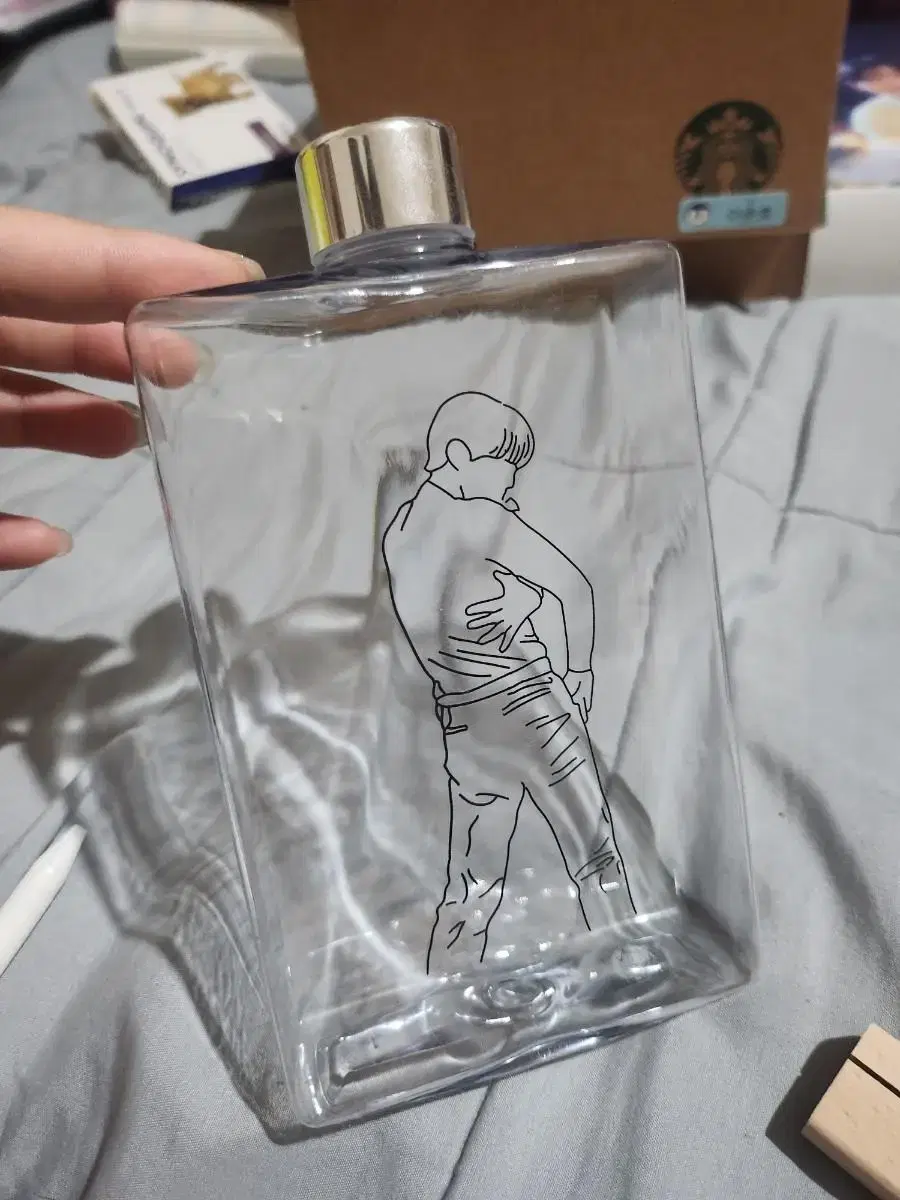 Junho Drawing Bottle