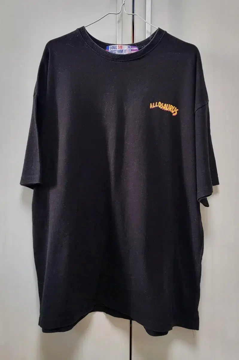 Dinosaur Vahn Shortie XL Black