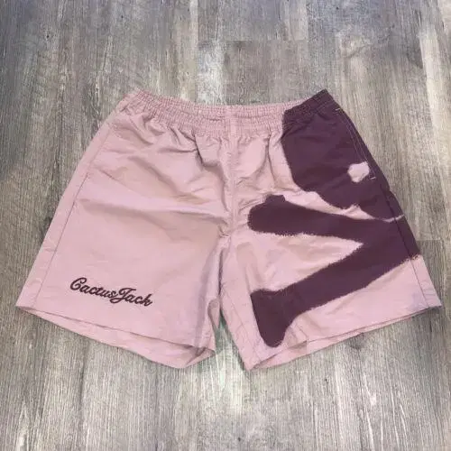 Travis Scott X Mastermind Shorts S