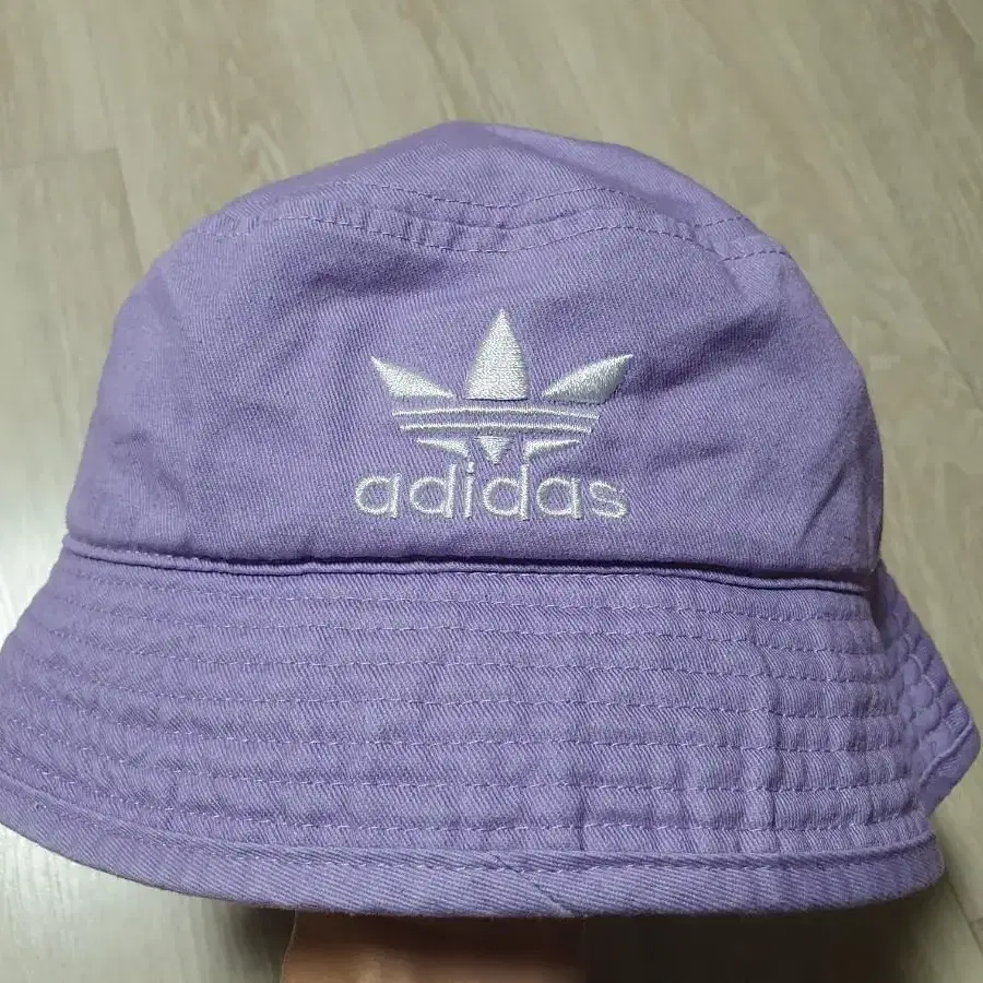 아디다스 퍼플 BTS 보라색 버킷햇 벙거지 adidas Bucket Ha