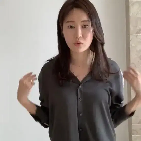 시에 오픈 칼라 셔츠 카키