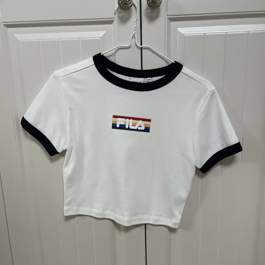 휠라 FILA 크롭티