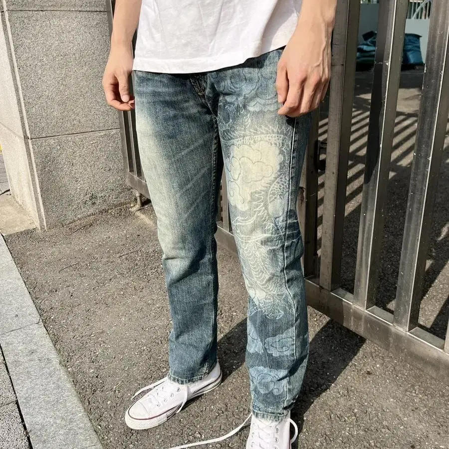 vintage dragon washing denim pants  허리-4