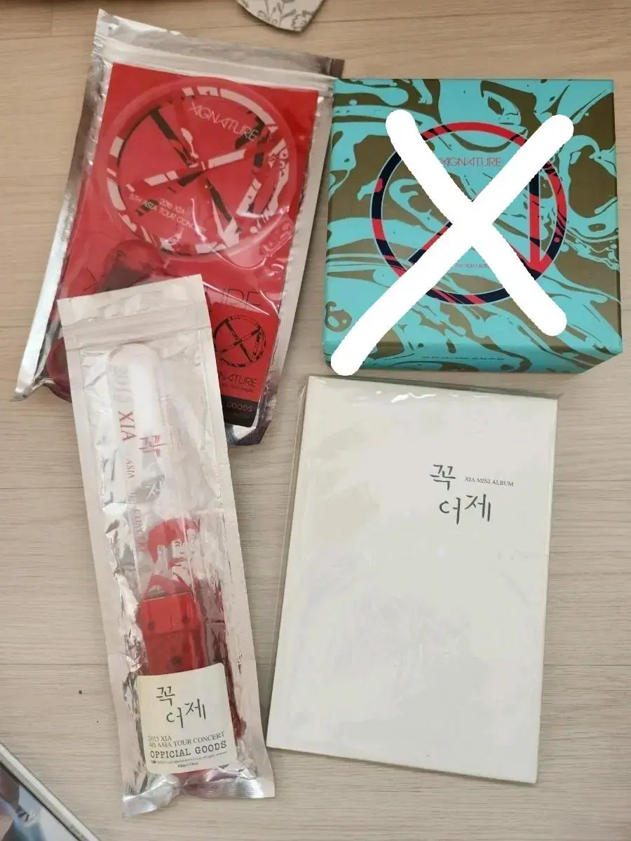 Junsoo XIA Junsu album lightstick