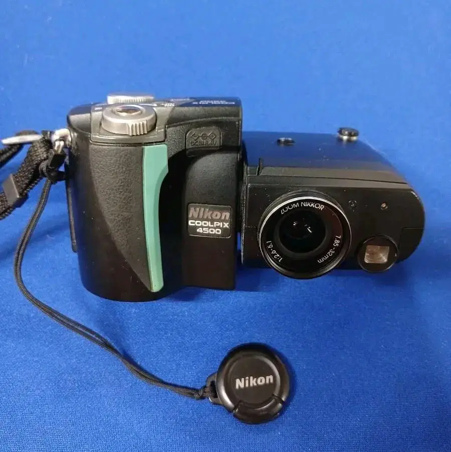 NIKON COOLPIX 4500 디카