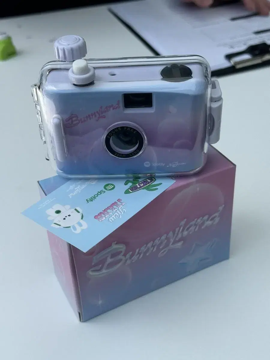 New Jeans Bunnyland pop up film camera (takpo!!)