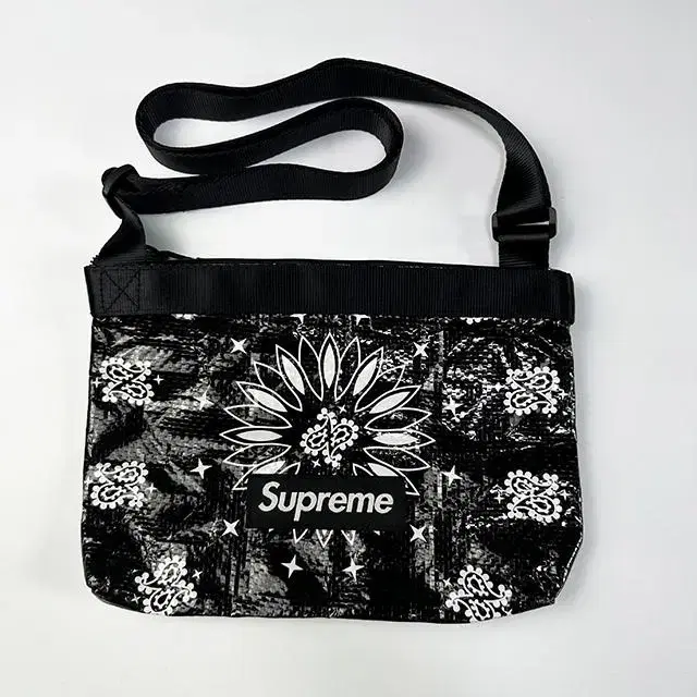 SUPREME 21SS Bandana Supreme Side Bag Shoulder Bag