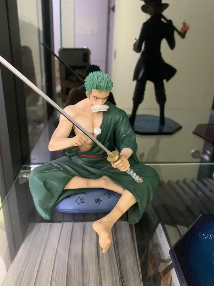 ONEPIECE Zoro POP SOC Genuine Figure