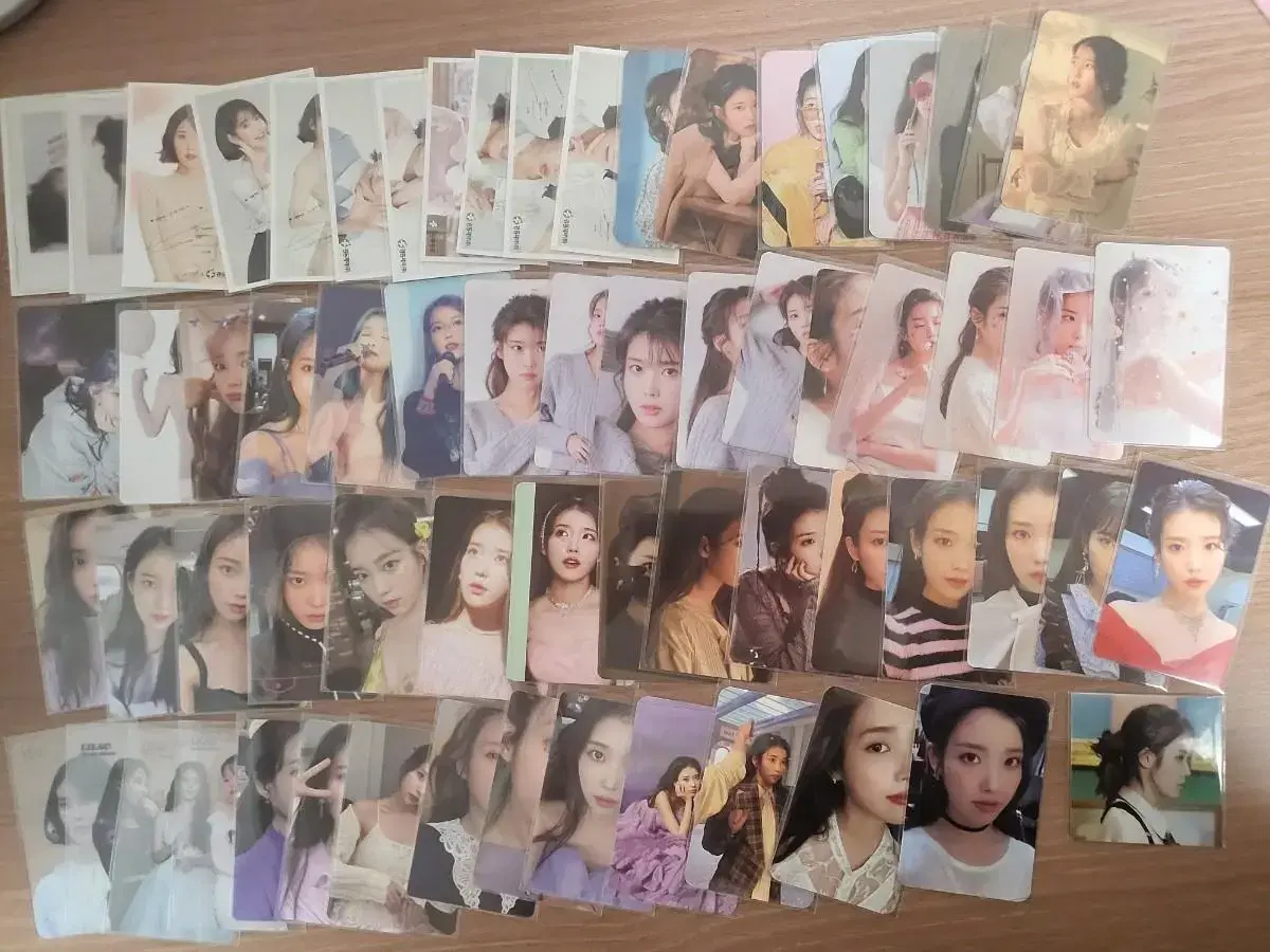 IU IU photocard clearance sale wts There are many kinds.