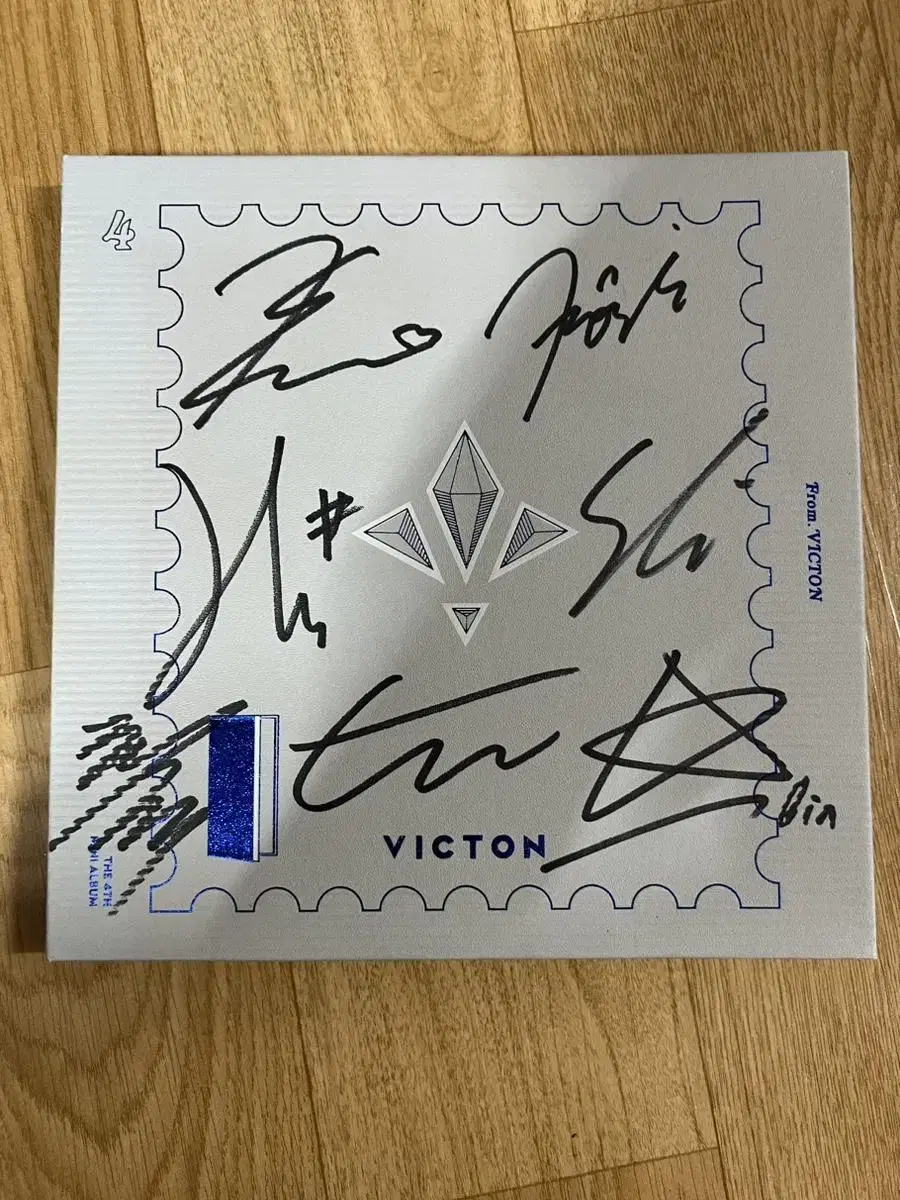 VICTON Written by VICTON sign Album