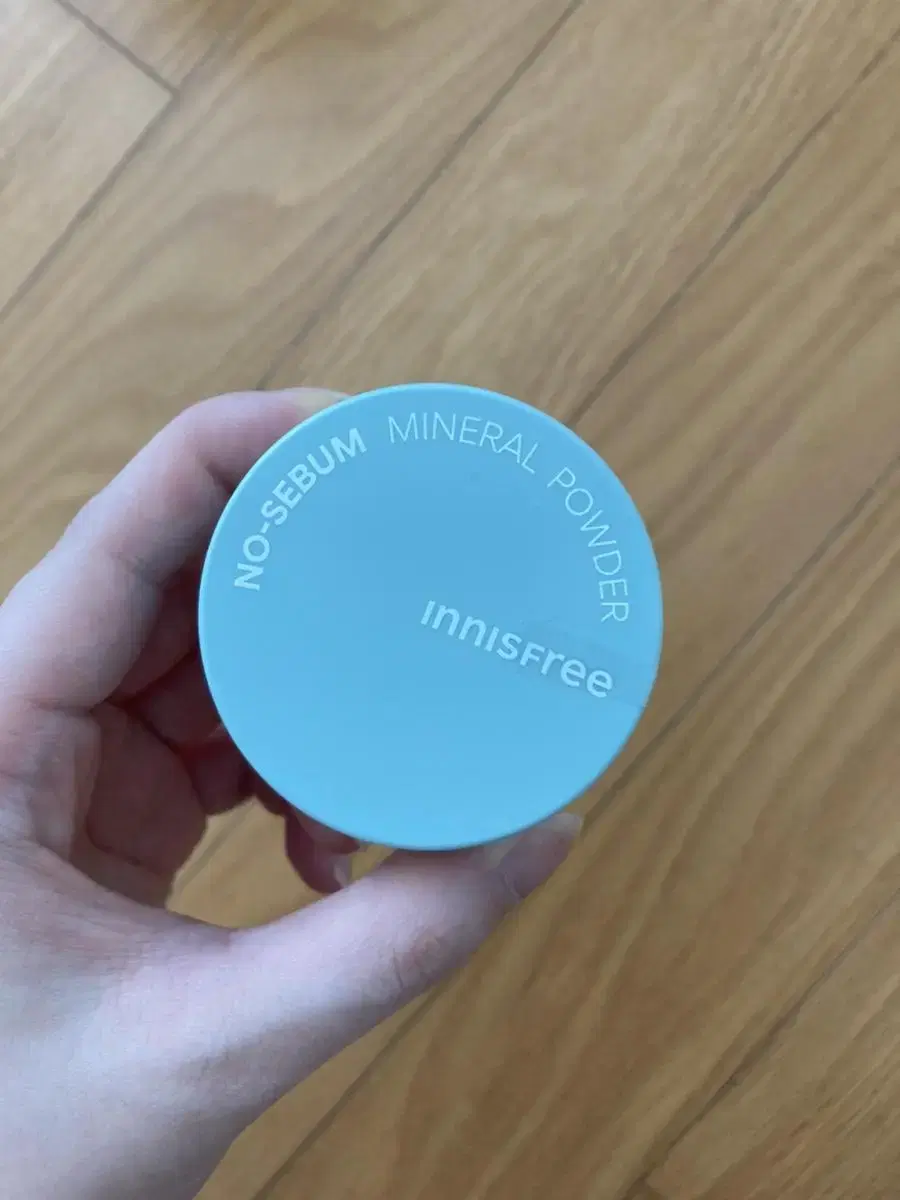 Innisfree No-Sebum Mineral Powder