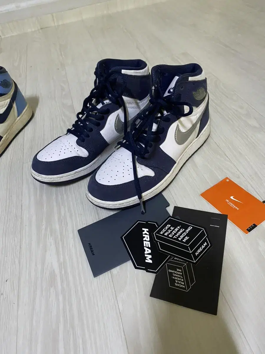 Nike JordanRetro High Midnight Navy