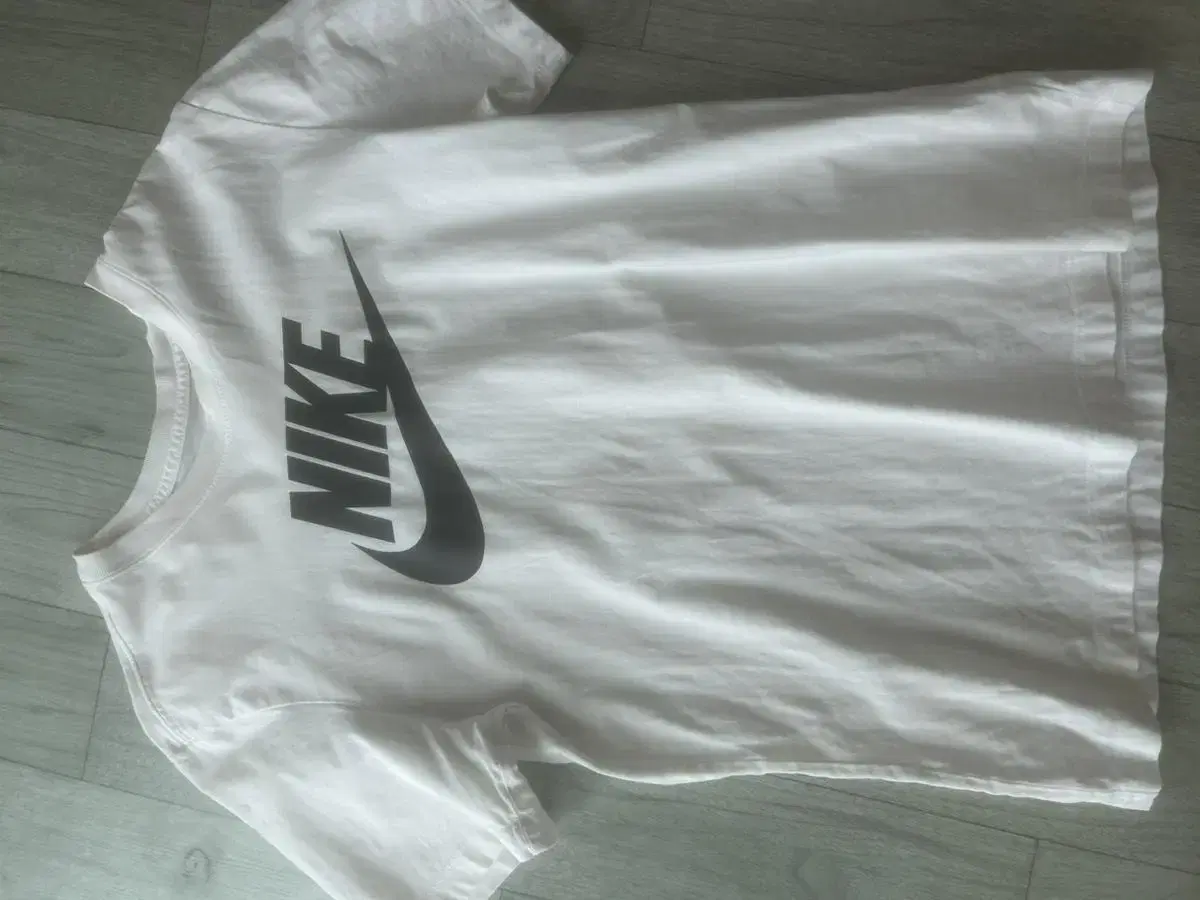 Nike vahn short-sleeved T-shirt