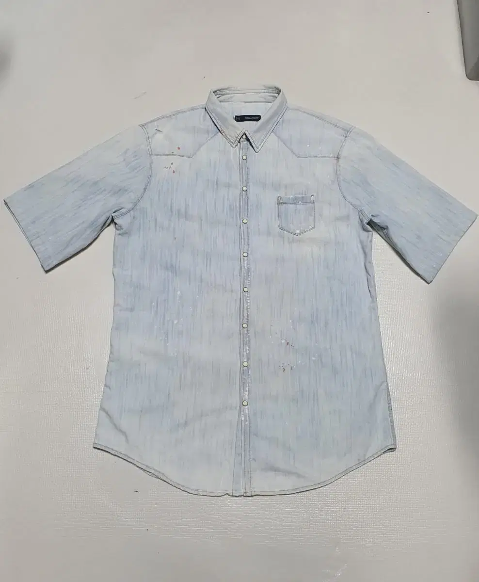 Disqualified 2 Short Sleeve Shirt 105