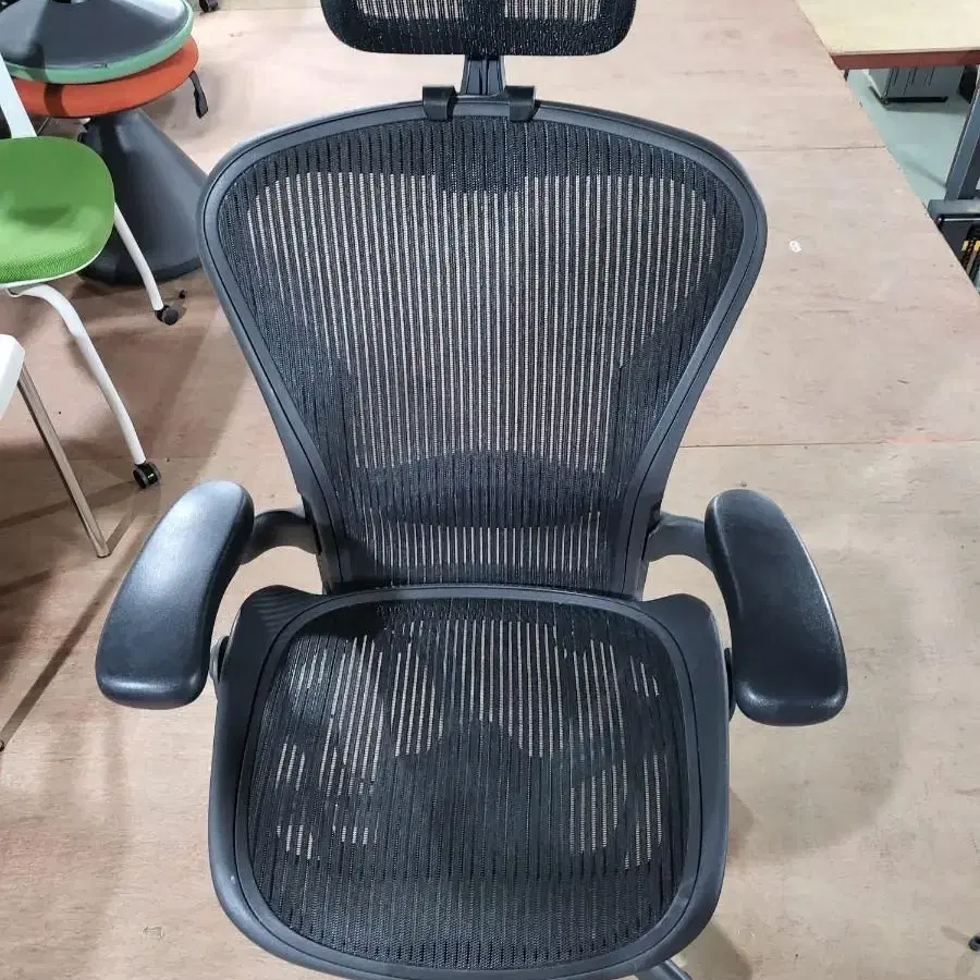 명품의자 Hermanmiller(허먼밀러) Sayl(세일)체어판매합니다