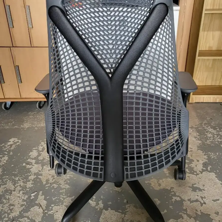 명품의자 Hermanmiller(허먼밀러) Sayl(세일)체어판매합니다