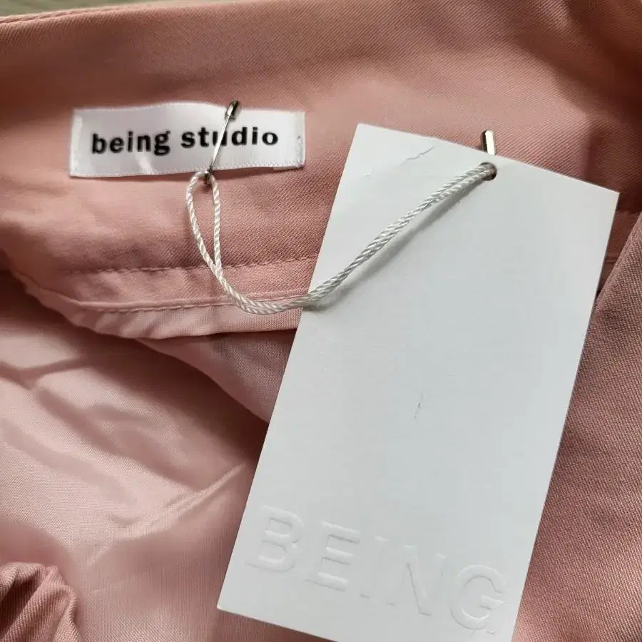 being studio 반바지