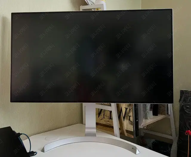 LG uhd 4k 울트라 모니터 tv 32인치 32UD89W