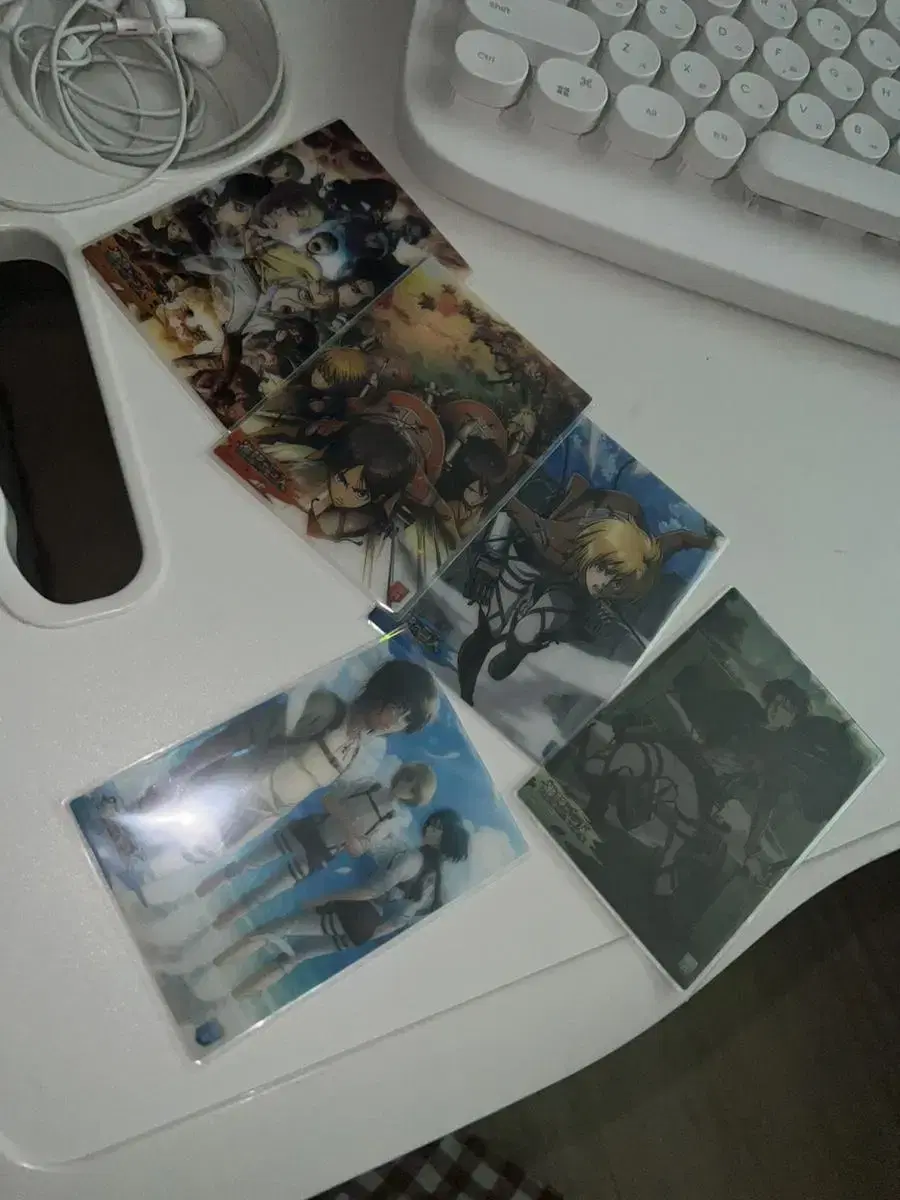 Sell Attack on Titan Clearance Cards/Badges