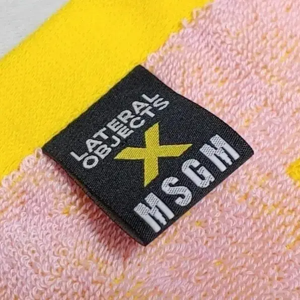 새상품 헐값판매 MSGM 래터럴 오브젝트스 콜라보 비치타올 비치타월