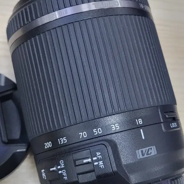 탐론 18-200mm  vc 캐논 18-200mm is